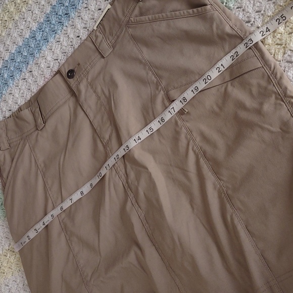 NWT Duluth Size 18 Mid Rise Dry On The Fly Improved Skort - Picture 9 of 15